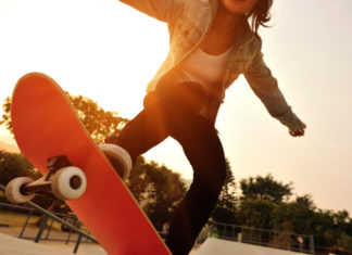 Lo skateboarding 833 0 Sport individuali lo skateboard